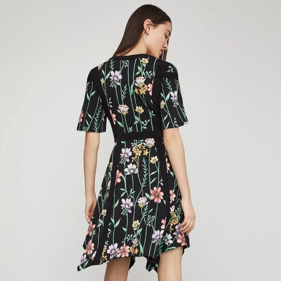*NWT* BCBGMaxAzria Black Botanical Print Flowy Fit & Flare Dress - Size XXS - Picture 4 of 16